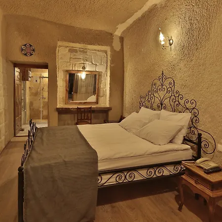Jacob's Cave Hotel
